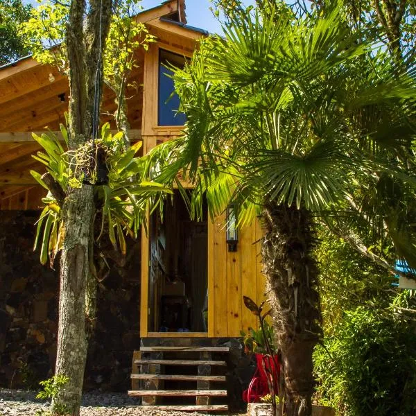 Cabana Gala única exclusiva no Vale das Macieiras